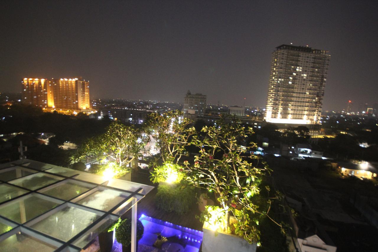 Harvia Suites Kebon Jeruk Jacarta Exterior foto